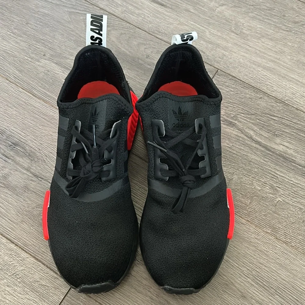 Adidas NMD R1 Taped - Picture 2 of 4